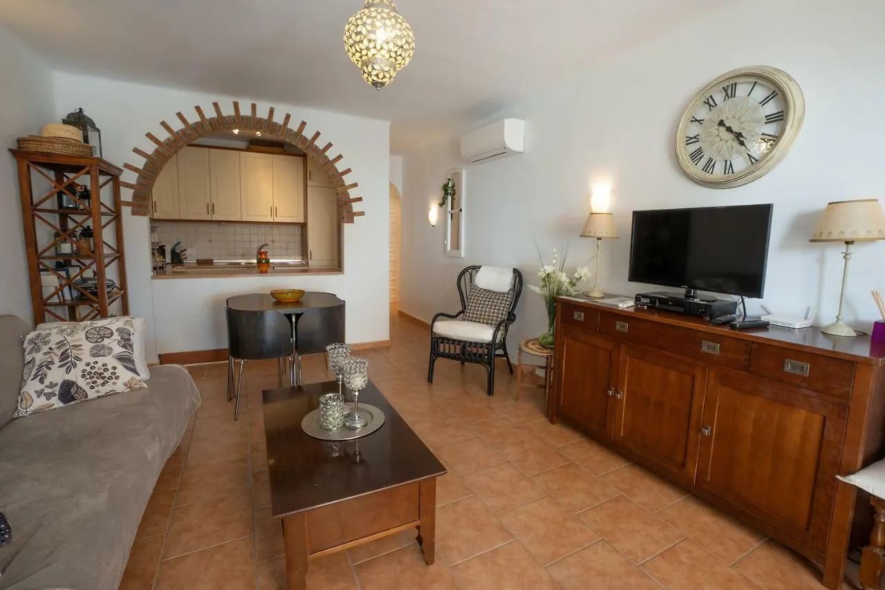 Mandarinos 16 Urb Sj De Capistrano Daire Nerja İspanya